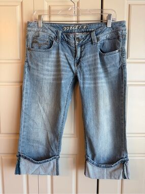 Mavi Alma Light Wash Capri Jeans - retro vibes, low waisted sz 32